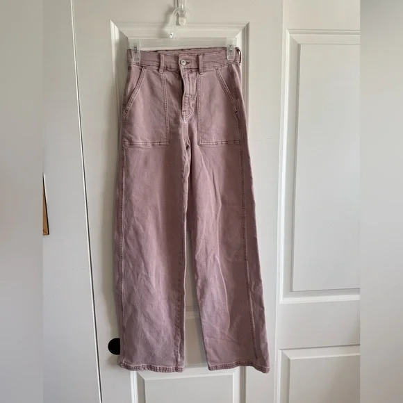 American Eagle Outfitters Light Pink Skater Jeans - Picture 3 of 7